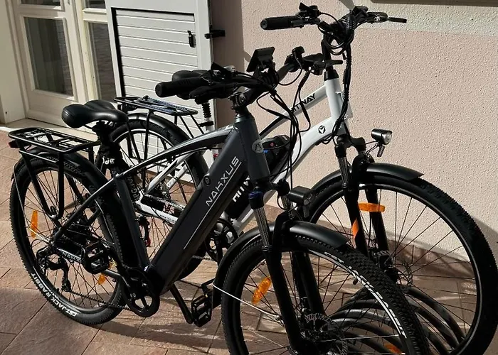 Cassia לינה וארוחת בוקר 4*