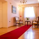 Cassia Bed & Breakfast 4*