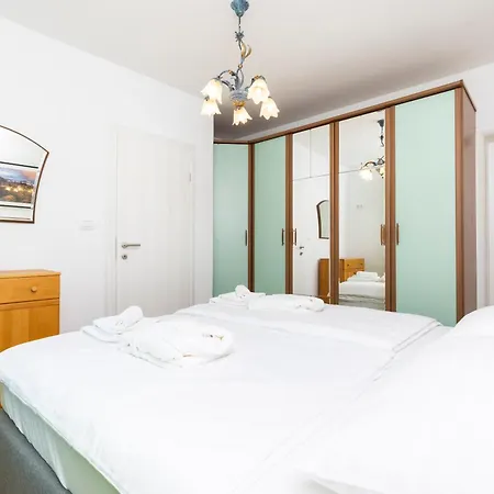 krevet i doručak Cassia 4*